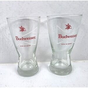 Vtg Set of 2 Budweiser Beer Pint Glasses "King of Beers" Bowtie Logo Barware